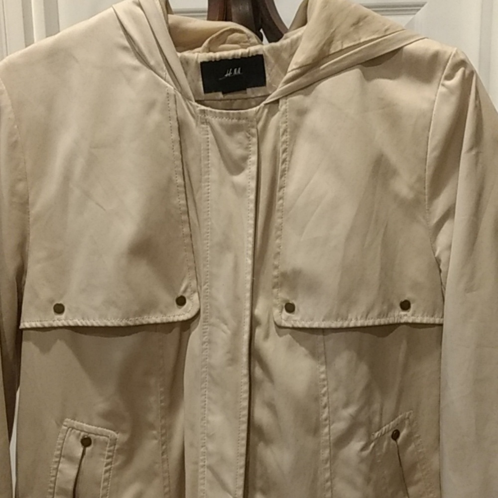 H&M spring jacket - Picture 2 of 6